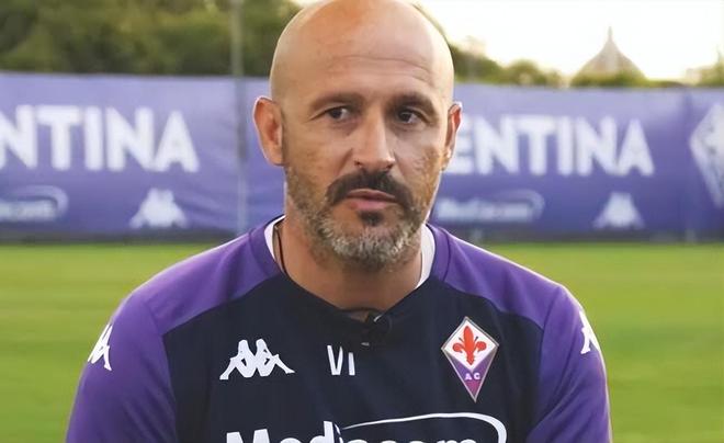 用他的个人 用他的个人