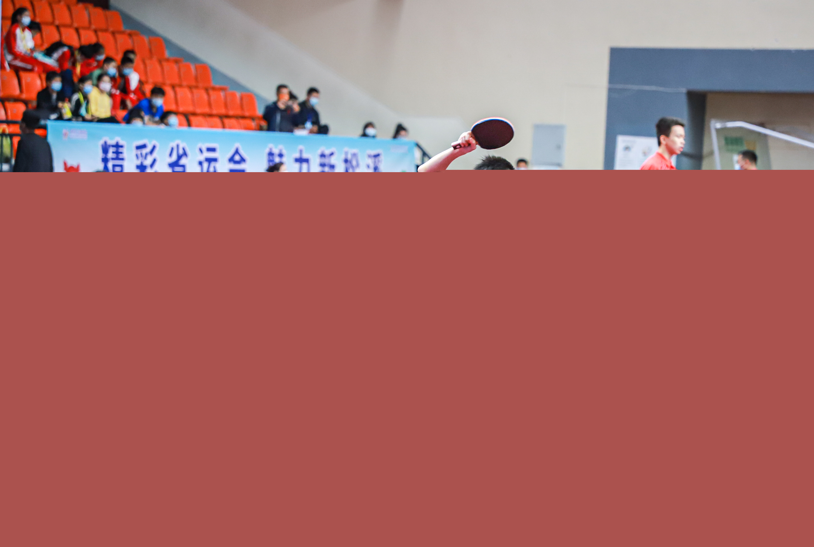 以在赛场上 以在赛场上