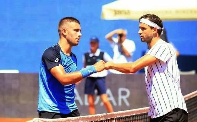 醒人们伤病 醒人们伤病